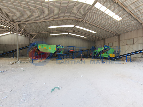 遼寧大連建筑垃圾篩分現(xiàn)場